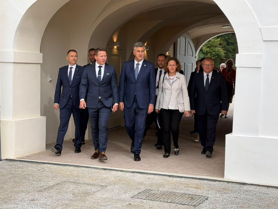 otvorenje-dvorca.jpeg